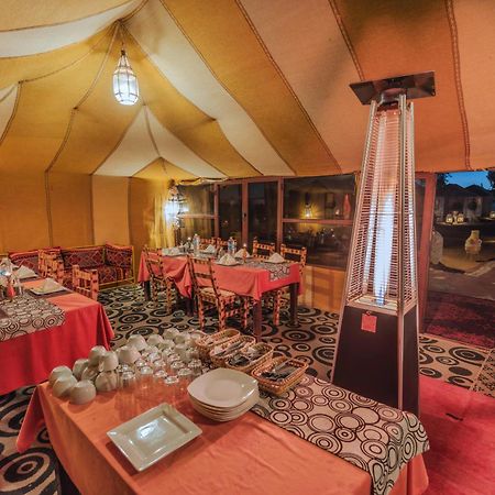 Hotel Berber fire luxury camp à Merzouga Extérieur photo