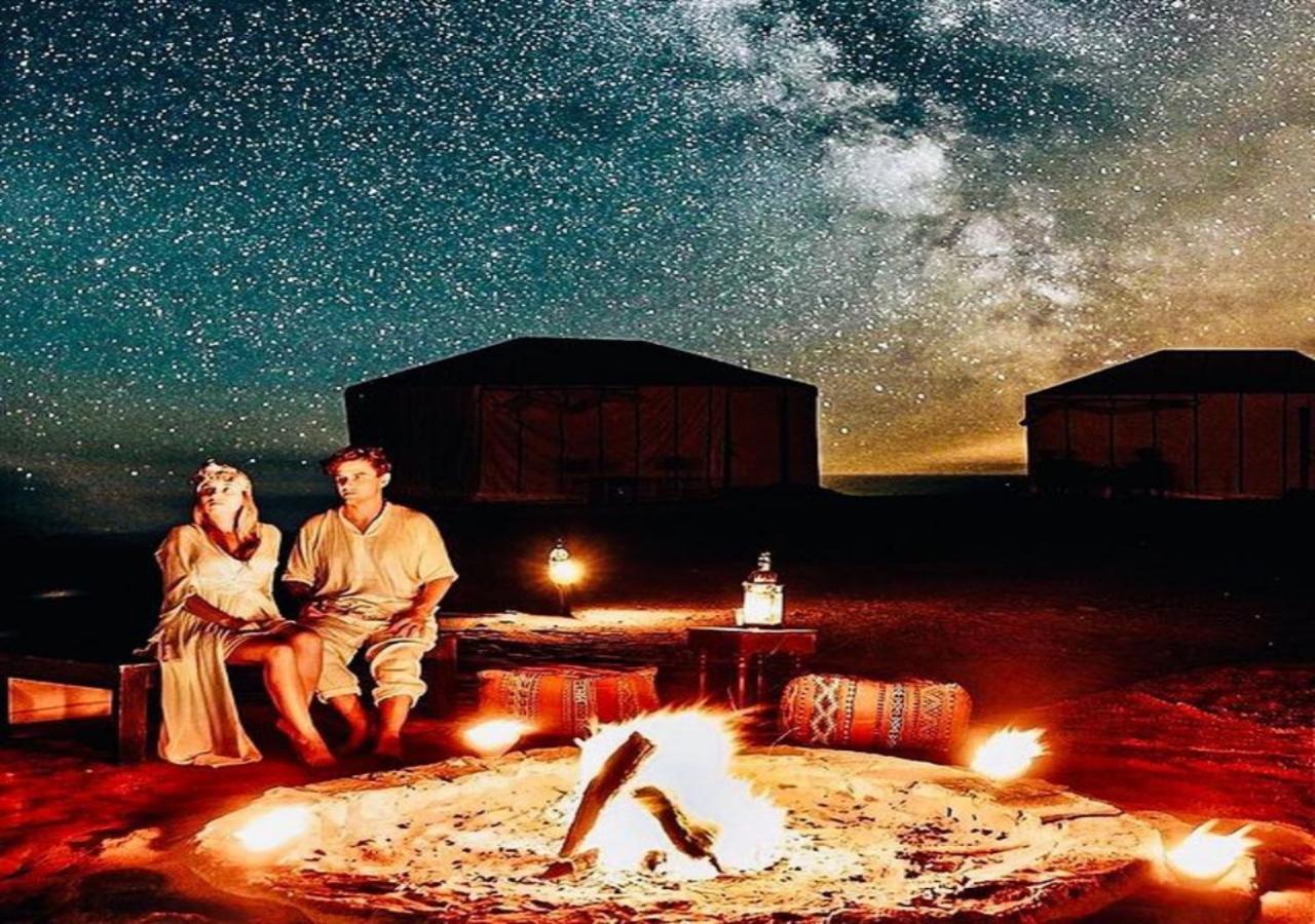 Hotel Berber fire luxury camp à Merzouga Extérieur photo