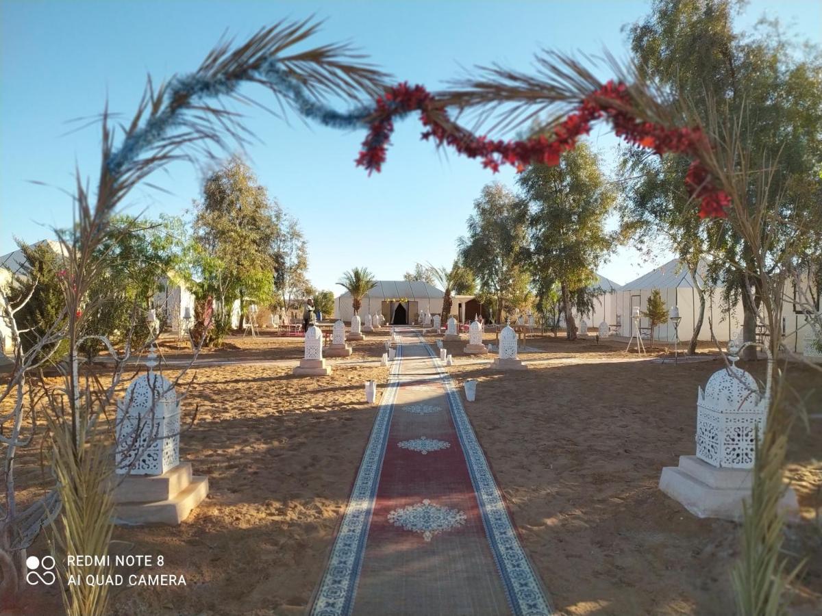 Hotel Berber fire luxury camp à Merzouga Extérieur photo
