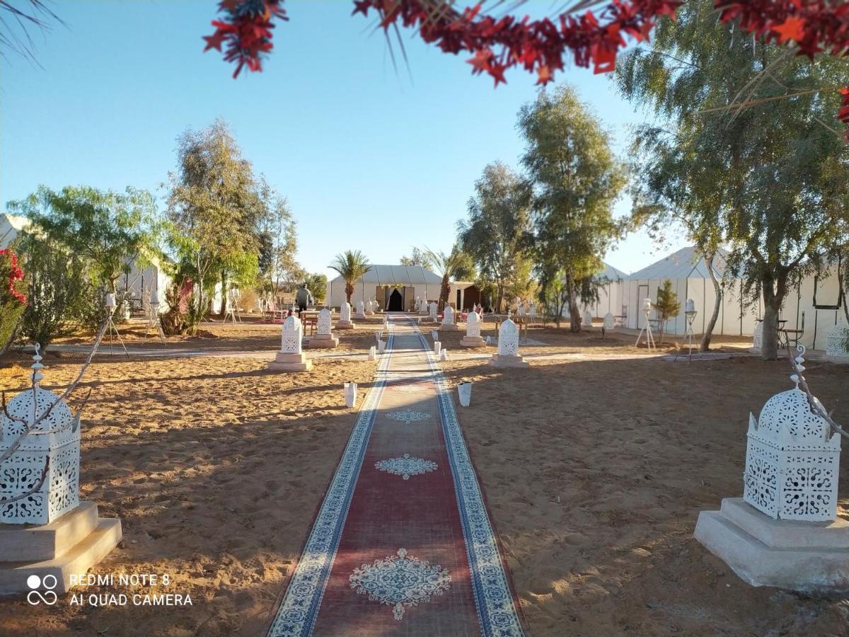 Hotel Berber fire luxury camp à Merzouga Extérieur photo