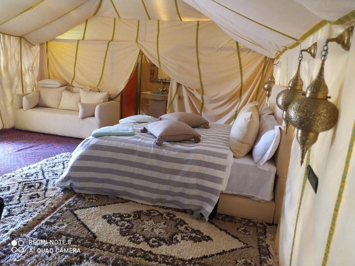Hotel Berber fire luxury camp à Merzouga Extérieur photo