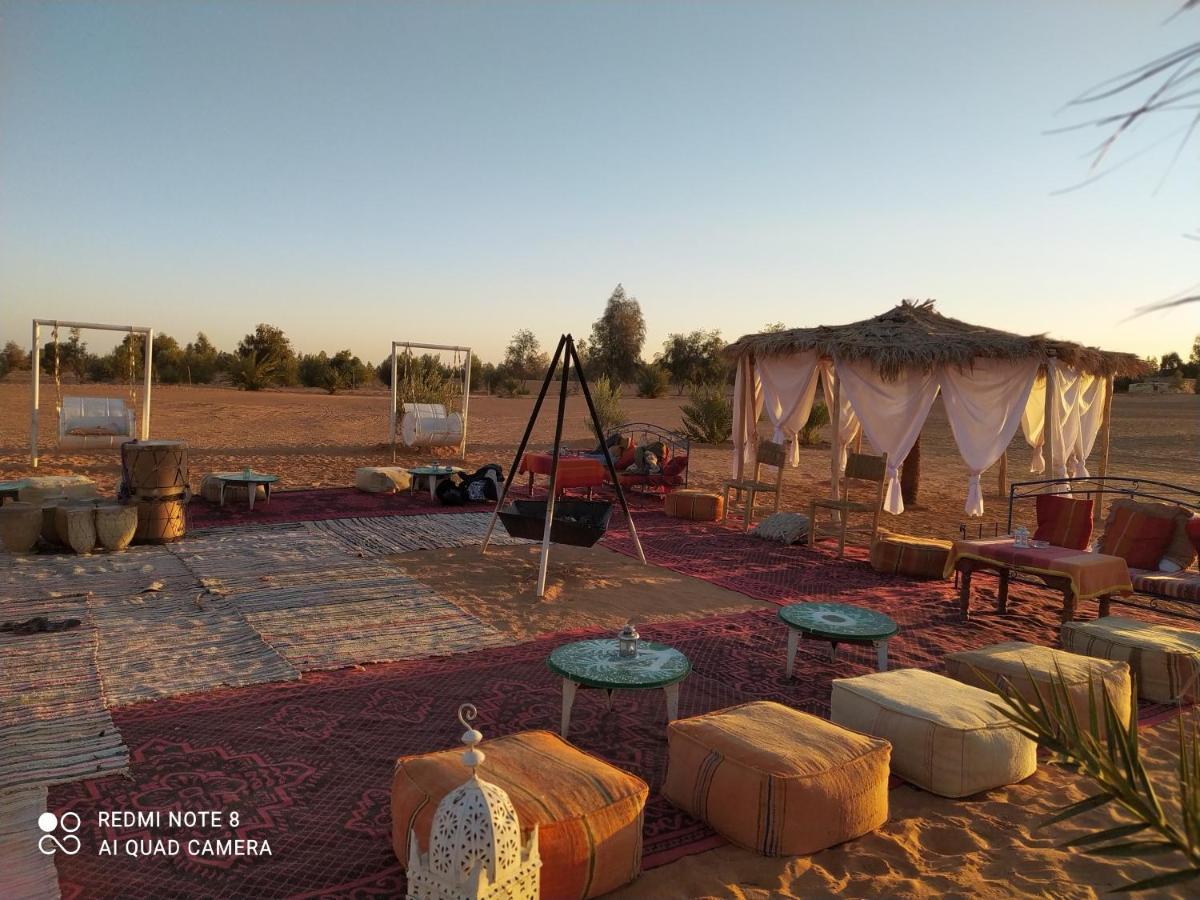 Hotel Berber fire luxury camp à Merzouga Extérieur photo