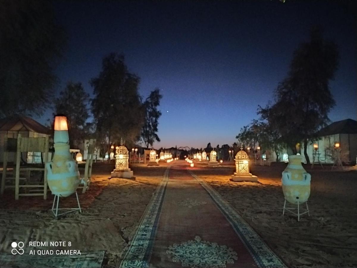 Hotel Berber fire luxury camp à Merzouga Extérieur photo