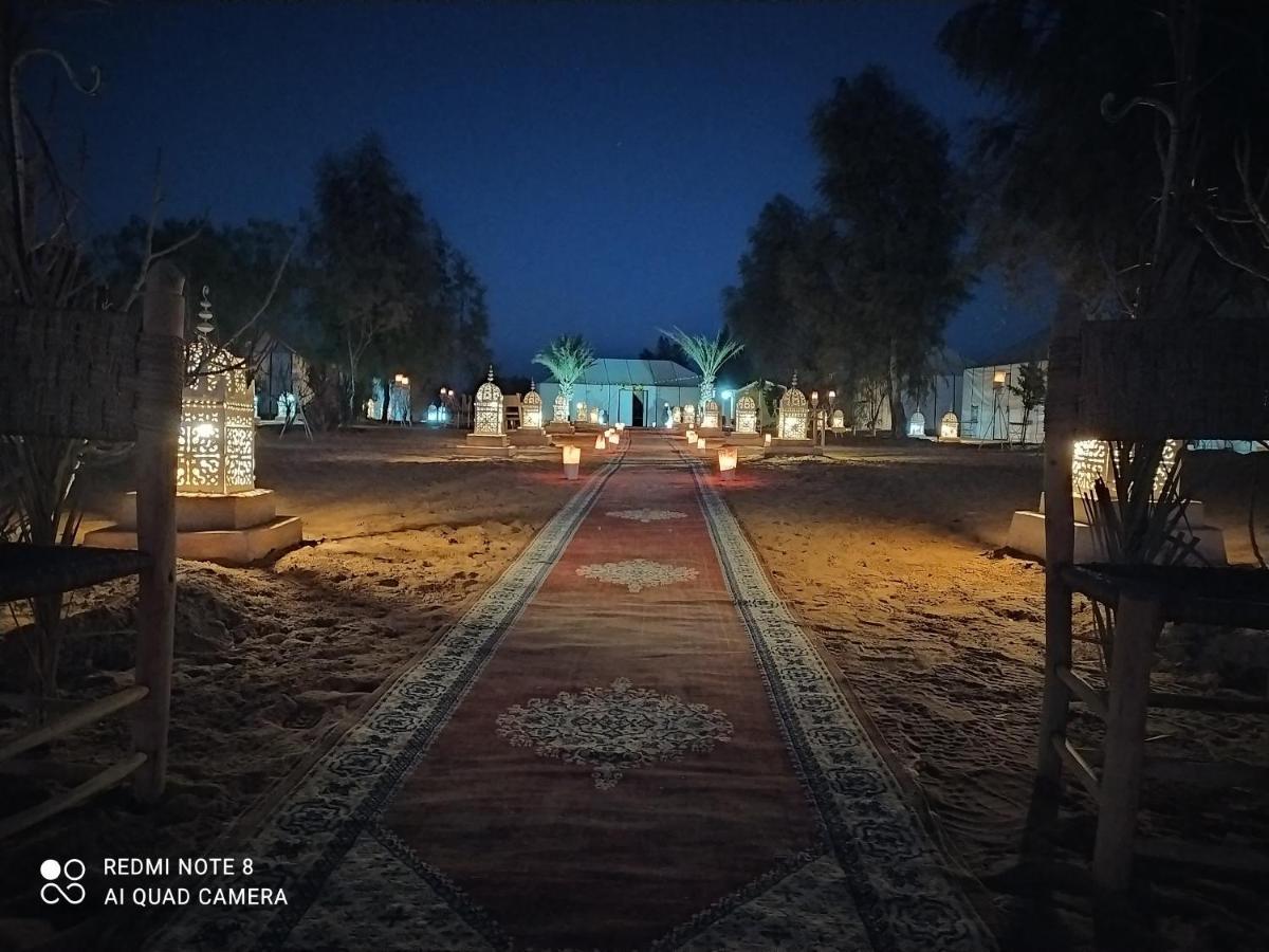 Hotel Berber fire luxury camp à Merzouga Extérieur photo