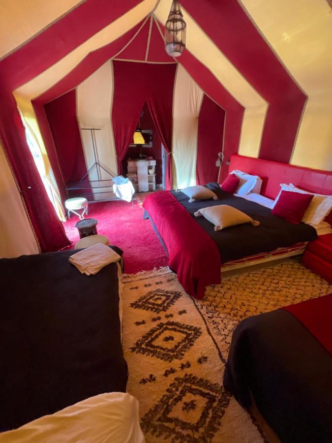 Hotel Berber fire luxury camp à Merzouga Extérieur photo